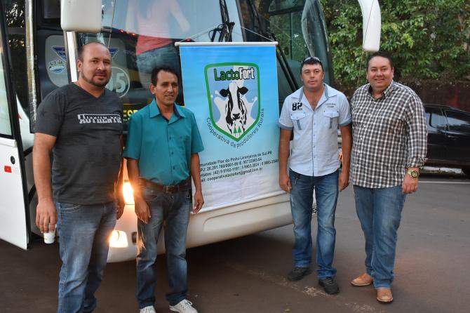 Com produtores laranjeirenses, vereadores prestigiam Show Rural